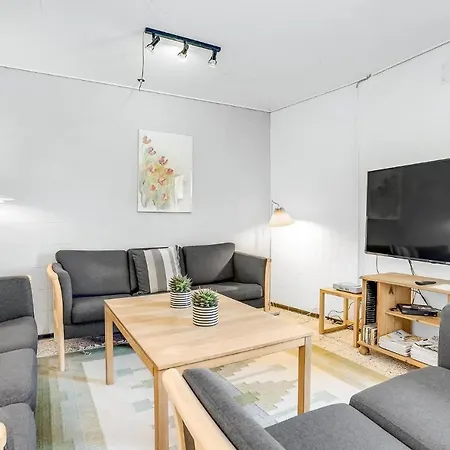 度假居 5 Bedroom Stunning In Bredebro